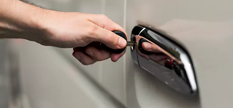 Why Choose Our Auto Locksmith Team in Cedar Falls, IA?