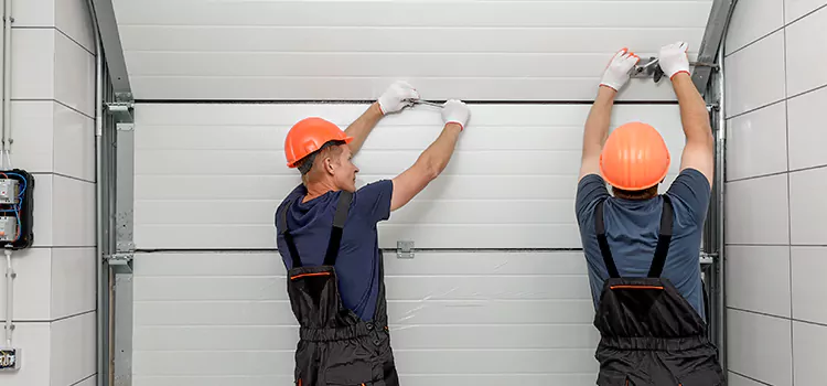 Choose Us for Your Garage Door Needs in Cedar Falls