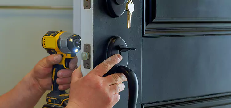 Commercial Door Lock Installation Cedar Falls